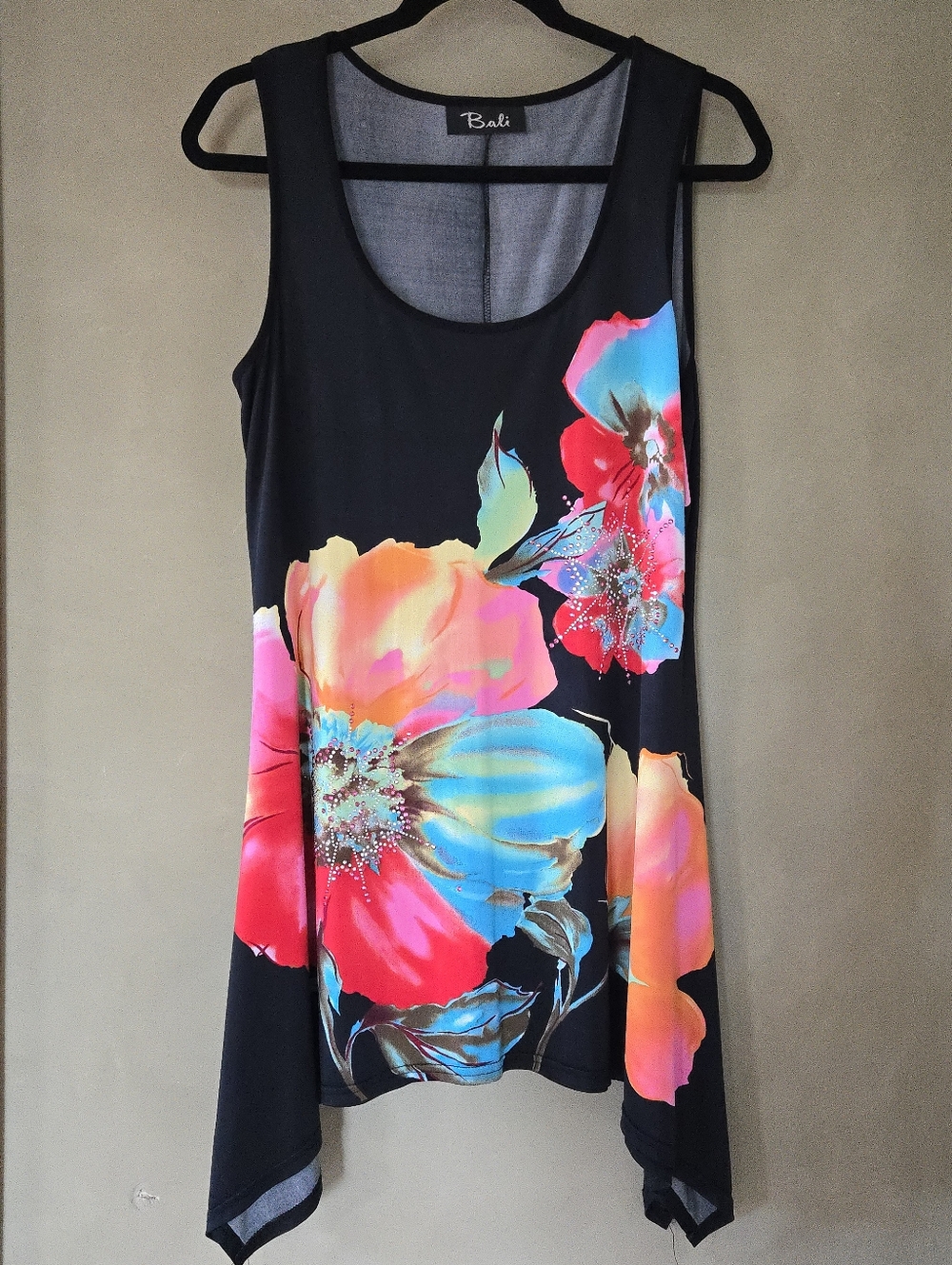 Bali | Black Tank Top with Vibrant Floral Print, Ptp 18 1/2" To 25" - Picture 2 of 8